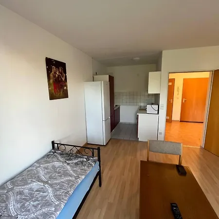 Apartment In Fuer Handwerker *