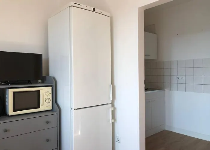 شقة In Fuer Handwerker شيمنيتز